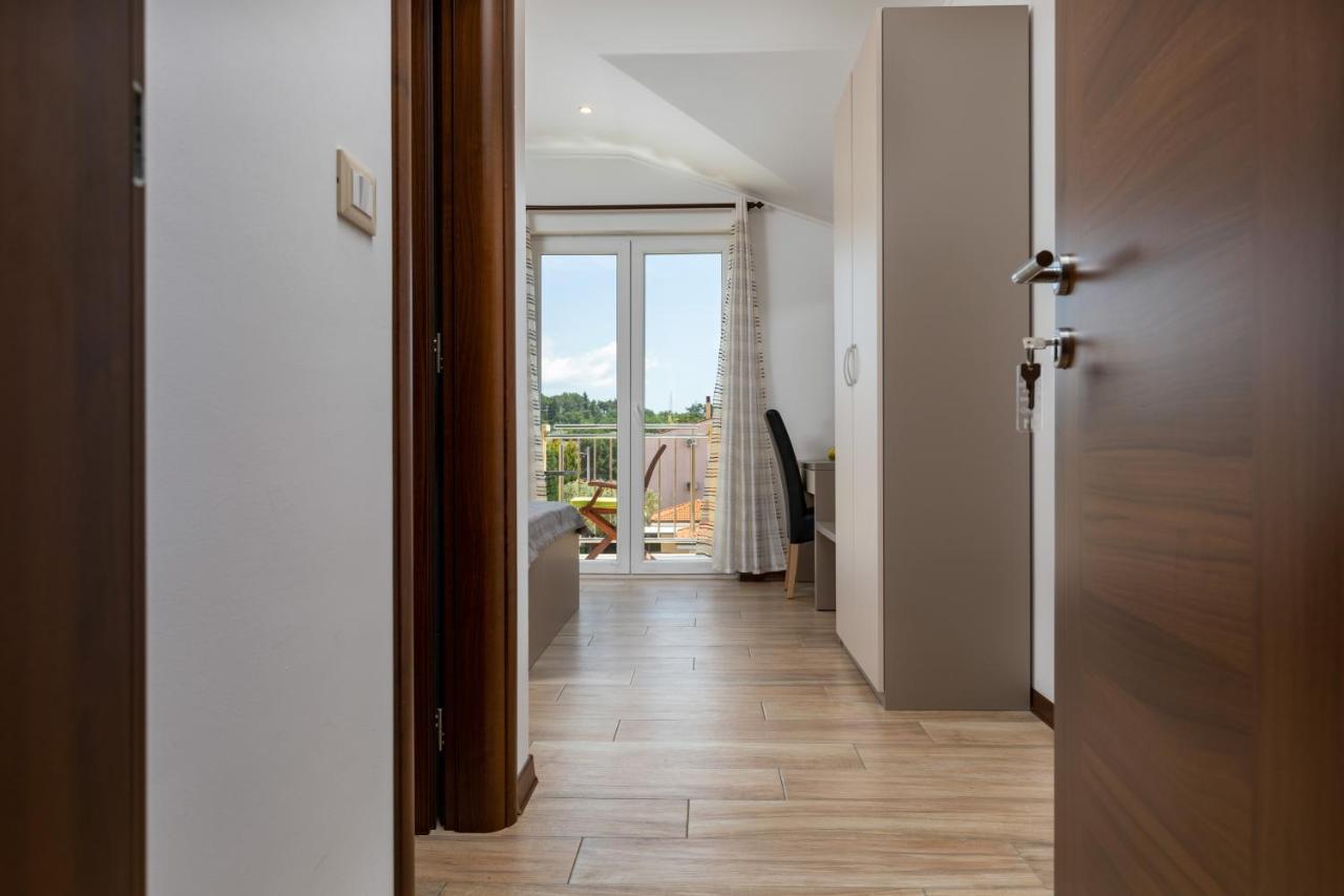 רוביני B&B Villa Oasa 1 מראה חיצוני תמונה